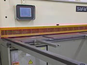 Guillotining