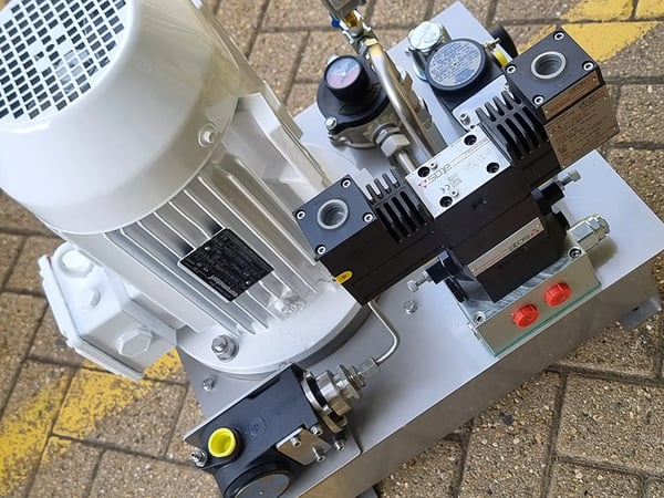 415 Volt Three Phase Power Units