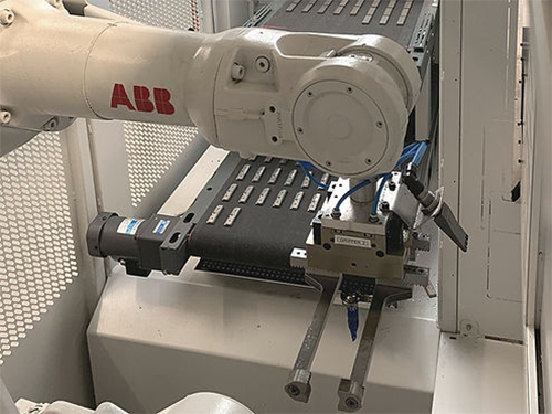 Robot Automation CNC Milling