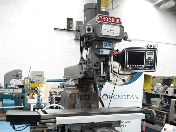 XYZ PRO3000-KRV turret mill