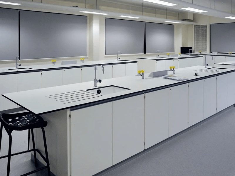 Laboratory worktops
