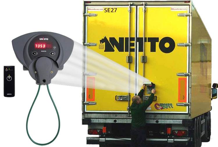 Unisto Manta Reusable Electronic Security Seals Fitted to Netto Fleet