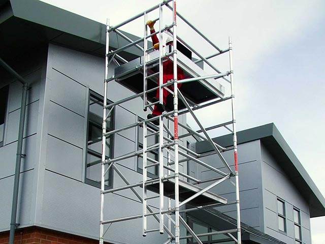 Commercial Scaffold Tower Hire