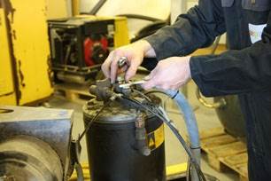 Vacuum Pump Servicing