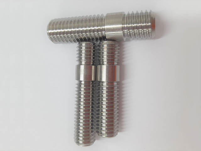 Titanium Grade 2 Stud Bolts