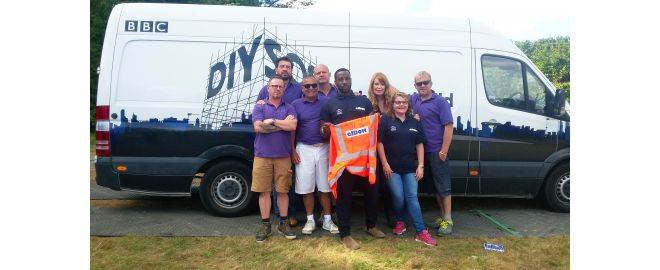 ELLIOTT AGAIN SUPPORTS BBC ONE SERIES DIY SOS