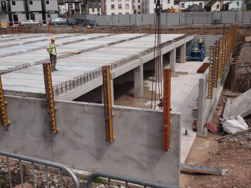 Attenuation tank under construction at Penrith