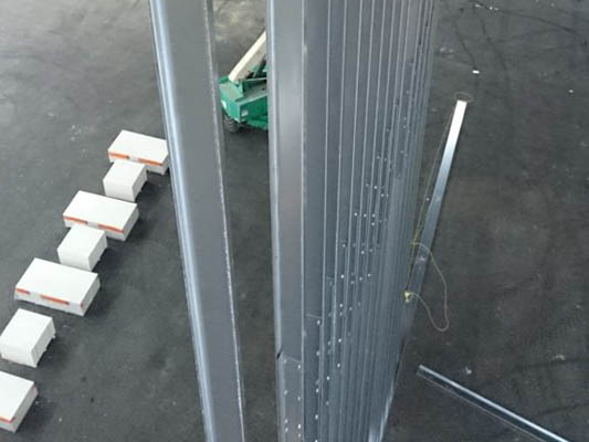 26m high fire rated acoustic partition