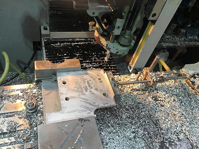 Mounting Plates for Structural Glazing