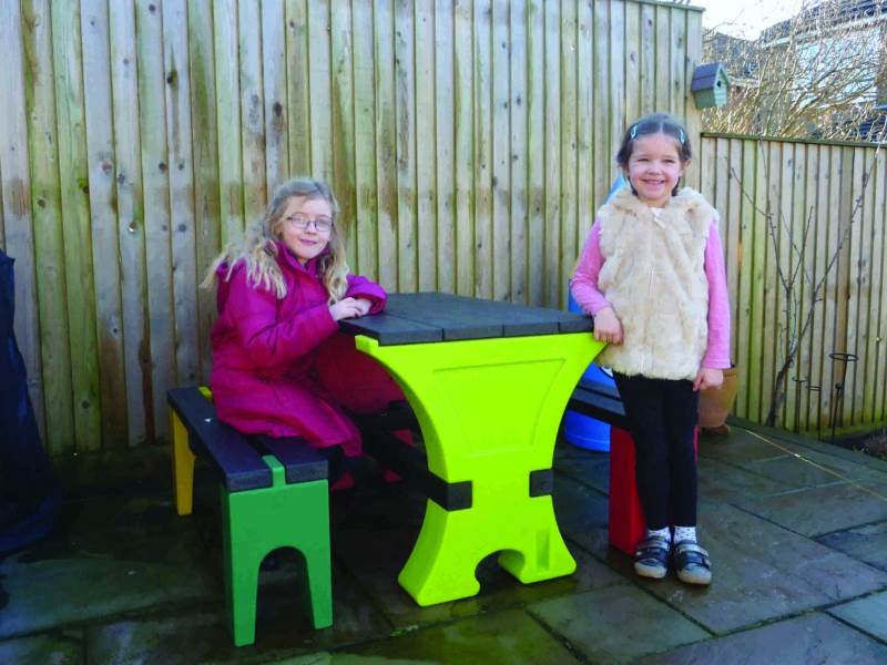 Early Years Picnic Tables and Litter Bins