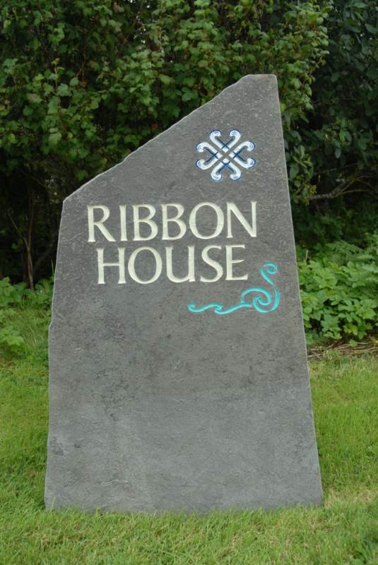 Main image for Designs on Stone
