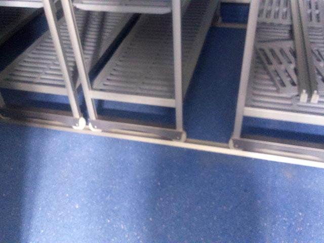 Mobile racking in situ