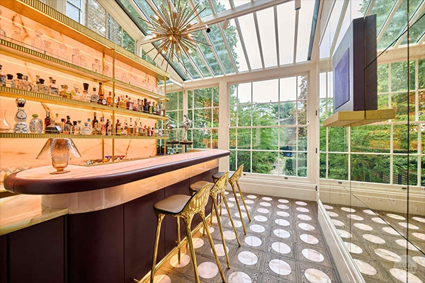 Marble and Onyx in a London Private Residence.