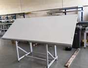 Rise and Fall Adjustable Table