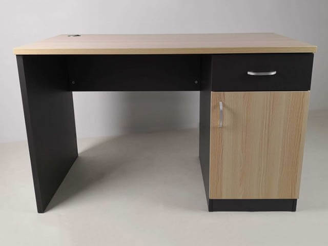 Commercial Office Desks