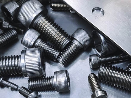 Machine Screws