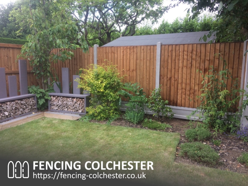 Fencing contractors based in Colchester, Essex.