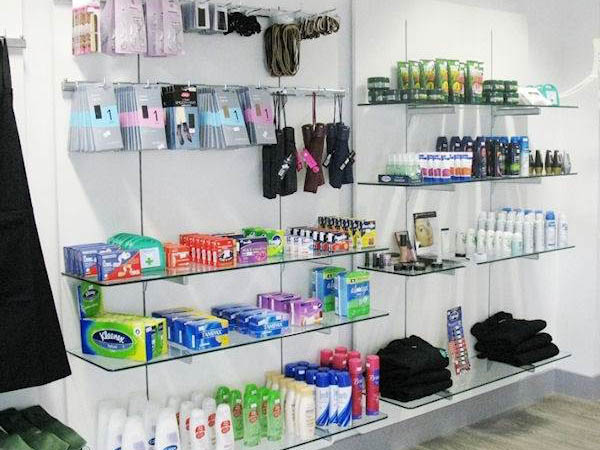 Retail shelving system