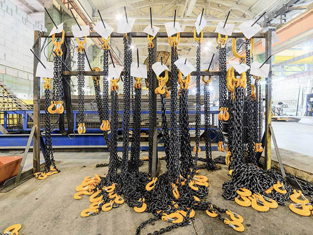 Chain & Hardware