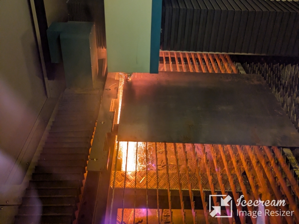 Laser cutting copper sheet 