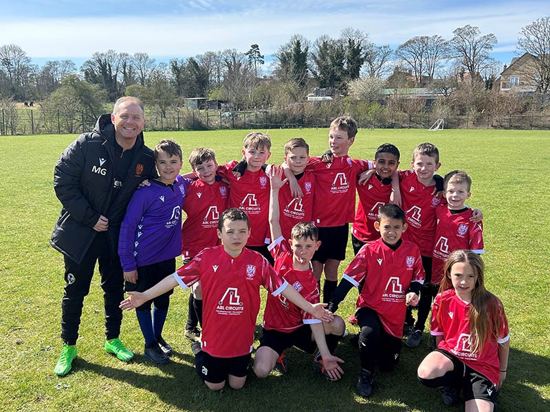 ABL Circuits Proudly Sponsors Stotfold Juniors Under 9 Purples