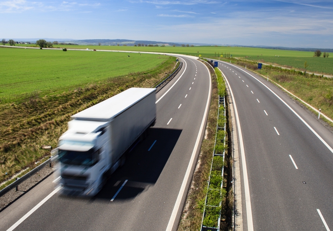 Why You Should Choose Wallace for Your HGV Driving Course in London