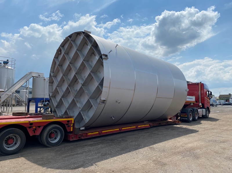ANOTHER 500,000 LITRES OF STORAGE FOR THE CHEMICAL MANUFACTURING INDUSTRY