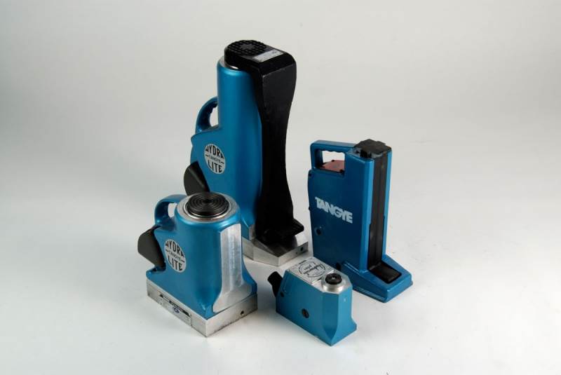 Increased Stock Levels of Tangye Hydraulic Jacks